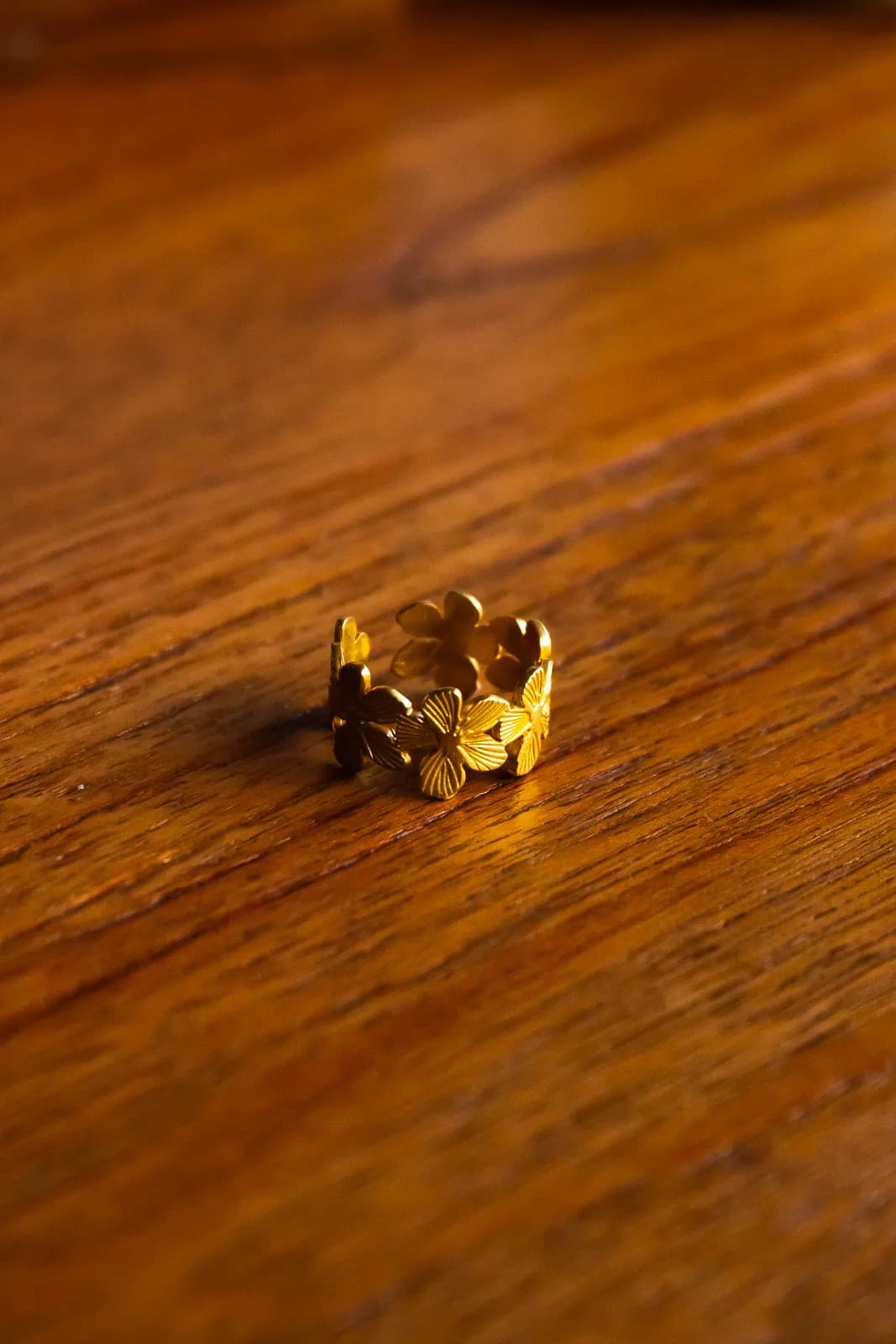 Sekar Mahkota Ring