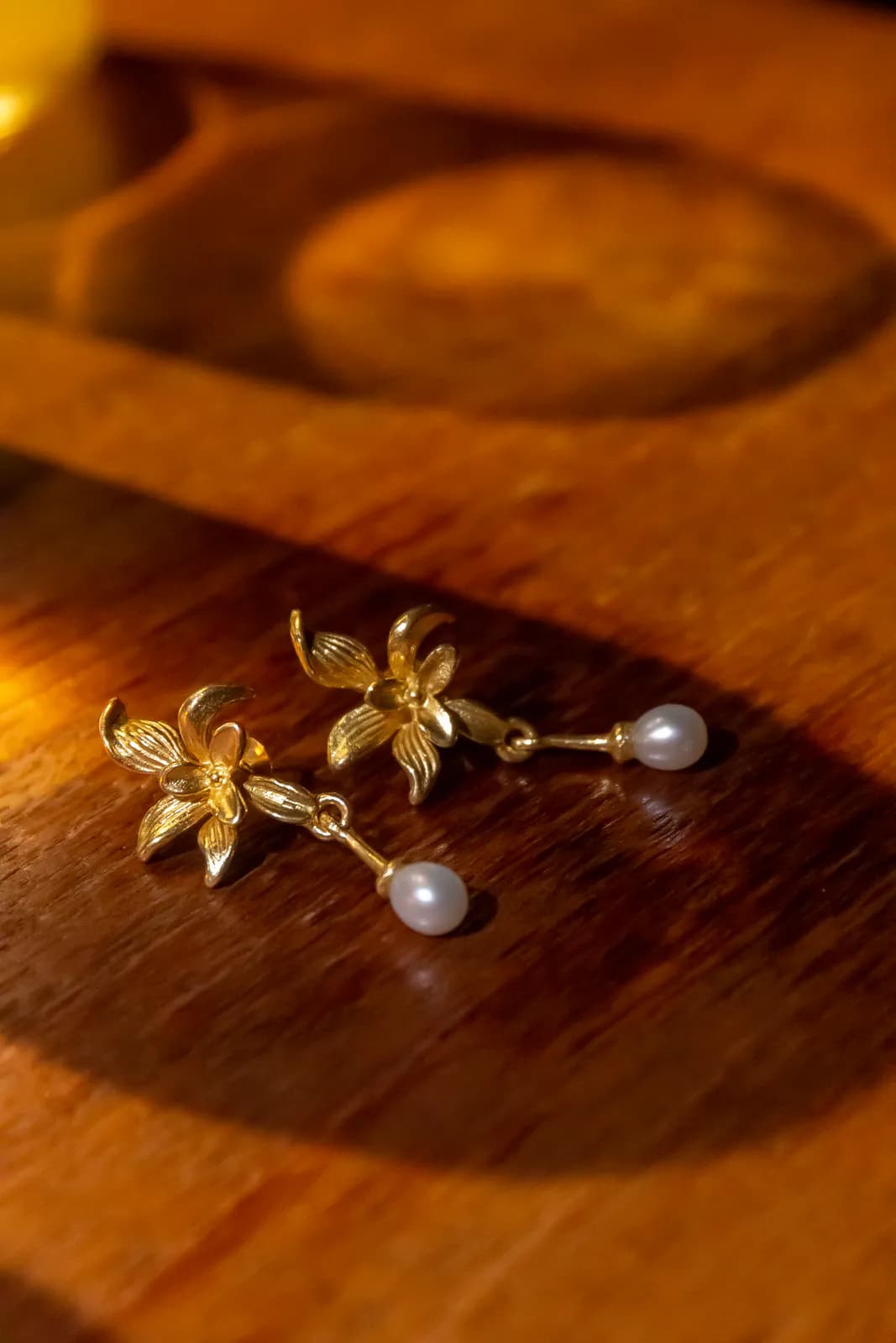 Lili Pearl Drop Earrings